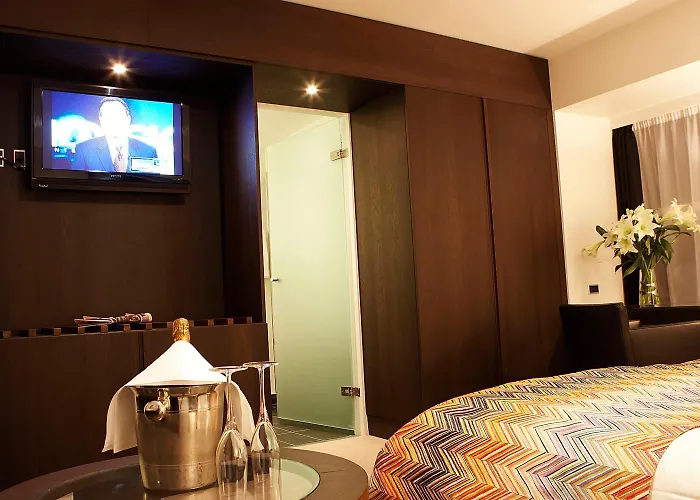 Svanen, & Bw Signature Collection Hotel 4*