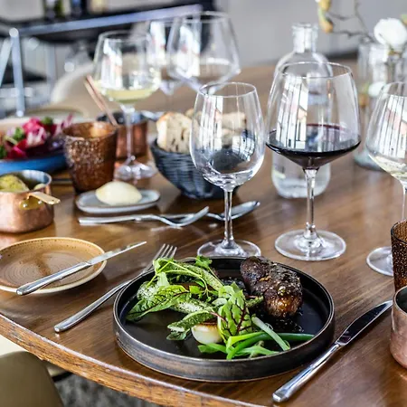 Hotel Svanen, Stays & BW Signature Collection Hotel