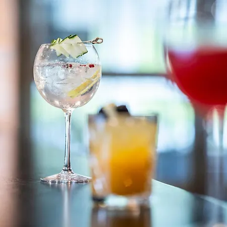 Hotel Svanen, Stays & BW Signature Collection 4* Billund