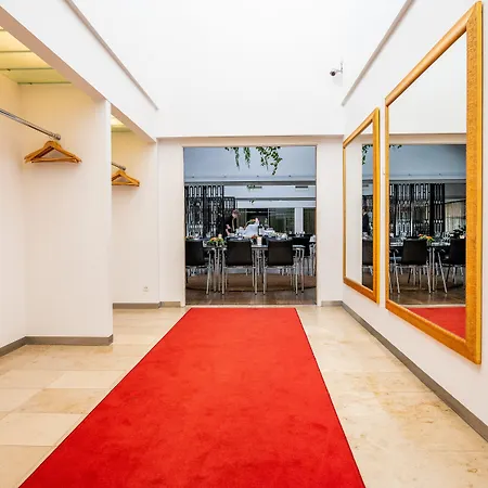 Svanen, & Bw Signature Collection Hotel Billund