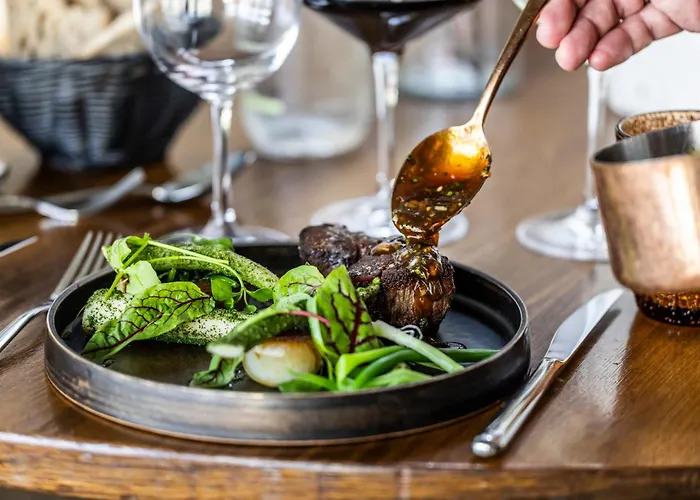 Svanen, & Bw Signature Collection